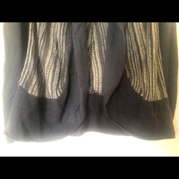 Women’s Adventura Open Cardigan Sweater in Size Medium - Picture 5 of 9